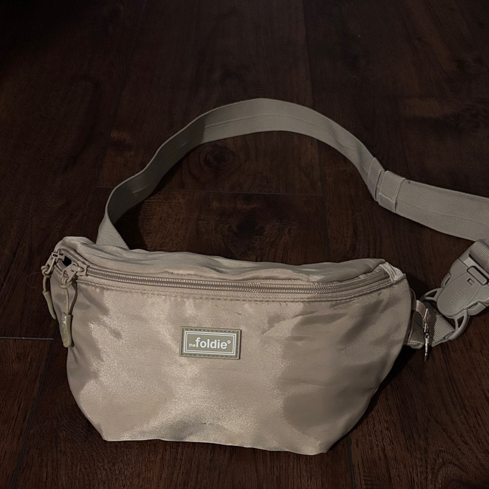 Foldie Beige Crossbody Bag